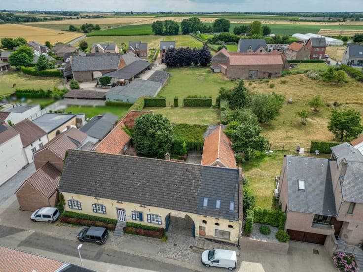 Sale - House Tongeren-Borgloon - 689,000 €