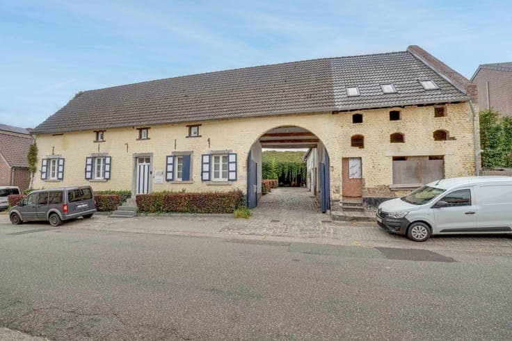 Sale - House Tongeren-Borgloon - 689,000 €