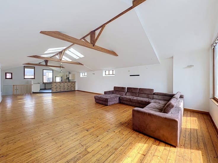 Property development with planning permission – 2 flats of 1