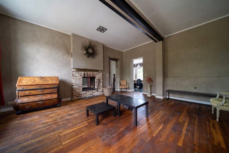 SDA - 322 m² of charming living space + Pool + Attic with po