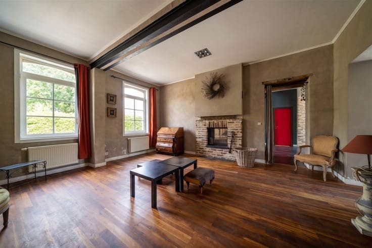 SDA - 322 m² of charming living space + Pool + Attic with po