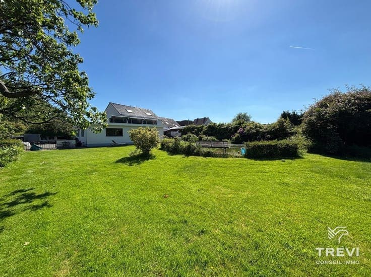 Belle maison avec piscine dans un quartier calme