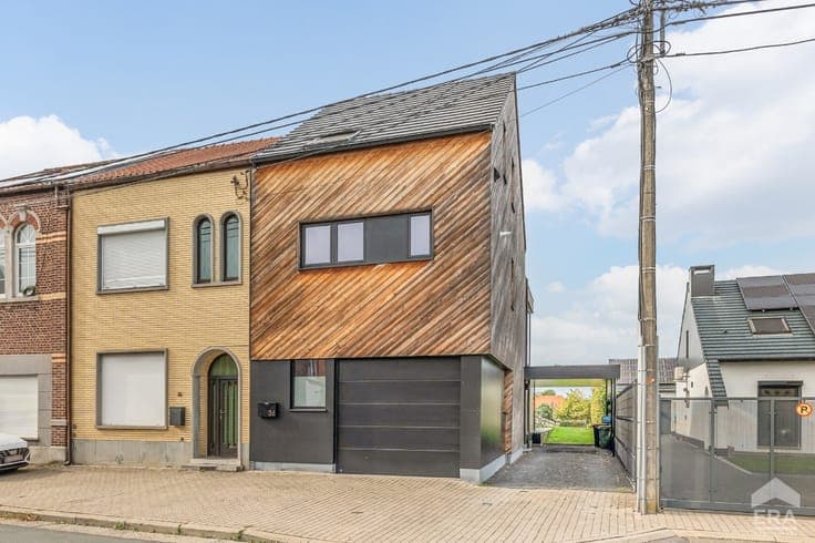 House in Landen
