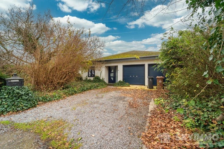 JOLI BUNGALOW 4CH - PEB D - GARAGE - SPACIEUX JARDIN