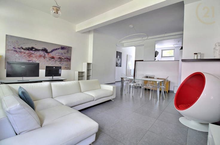 House for Sale in a Heritage Estate