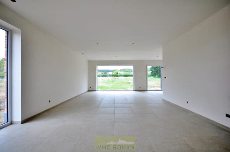Halfopen nieuwbouwwoning te Amougies!