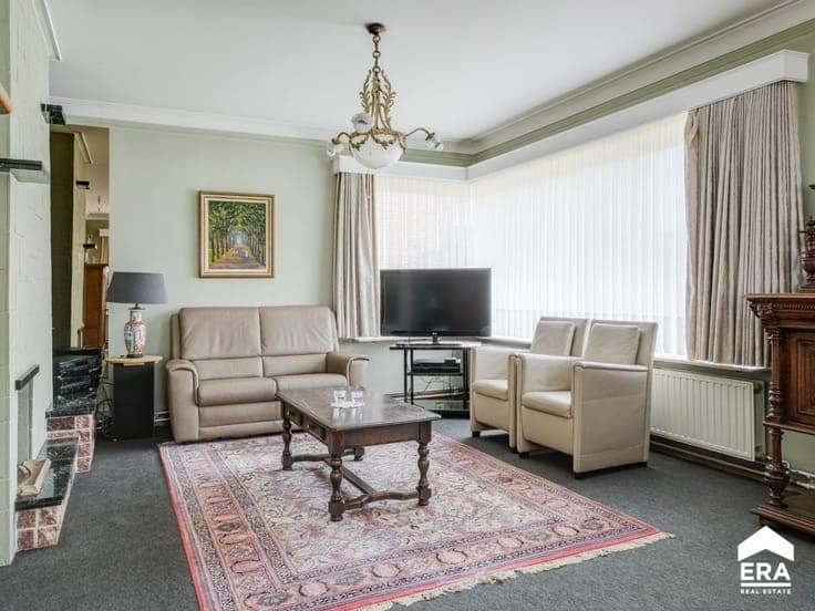 Spacious detached home near Schulensmeer