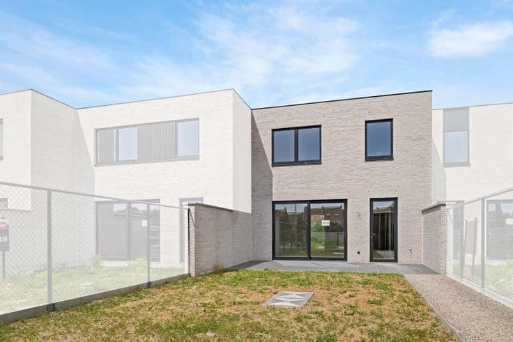 Moderne woning met zuidwestgerichte tuin