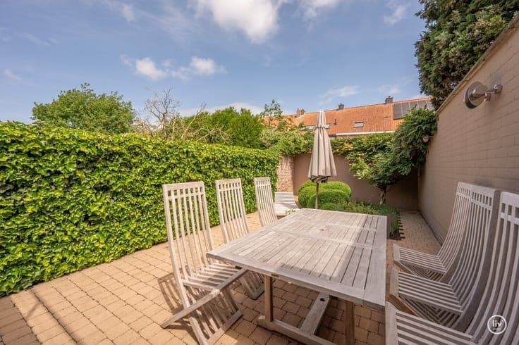 Beautiful townhouse in the center of Knokke with a beauty s