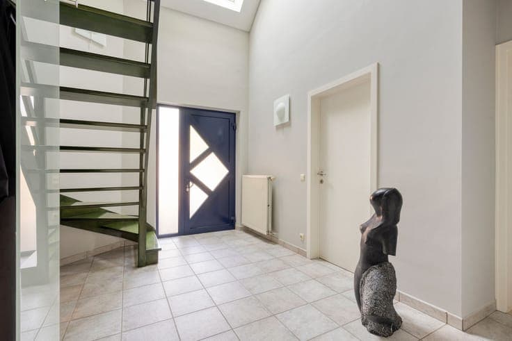 Spacious 5-bedroom home on 10a76 in Hasselt