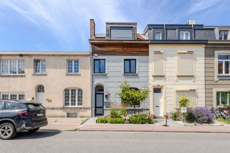 Charming, fully renovated house with garden!