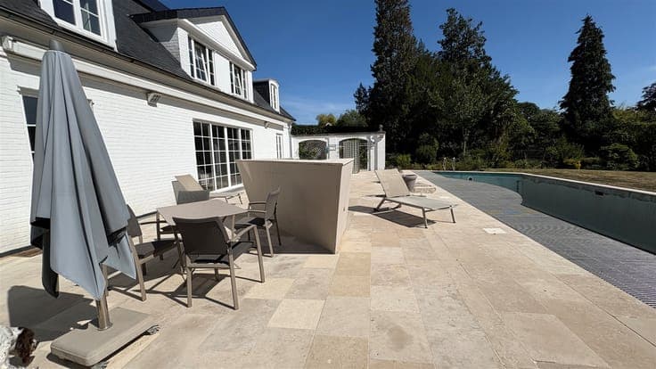 Espinette Centrale - Exceptional villa with chalet