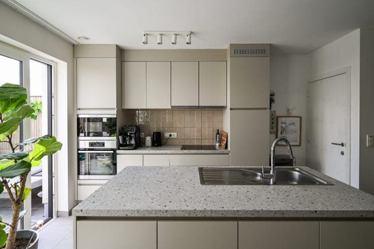 RECENTE ENERGIEZUINIGE WONING MET 3 SLAAPKAMERS AAN DE VA...