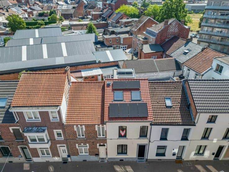 Sale - House Sint-Truiden - 440,000 €