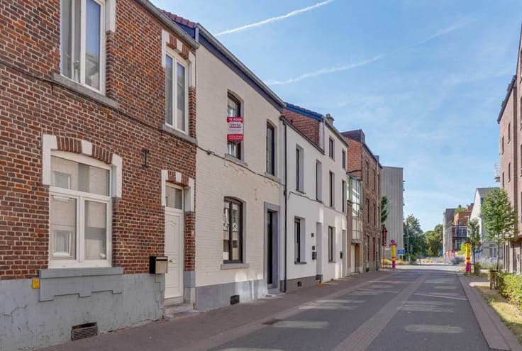 Sale - House Sint-Truiden - 440,000 €