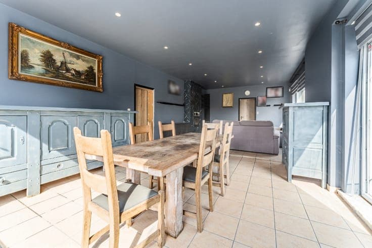 Spacious four-bedroom home for sale in Waregem