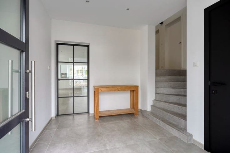 Renovated villa with garden and pool
