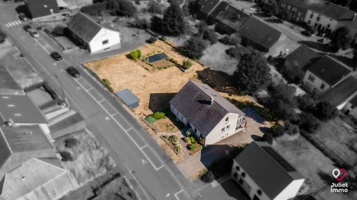 Agréable maison 4 façades permettant une vie de plain-pied