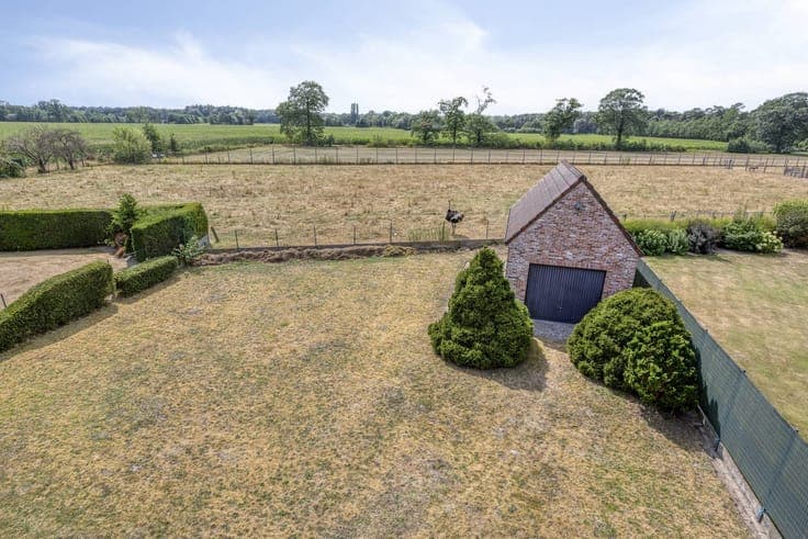 house on 965 m² land for sale in Kasterlee