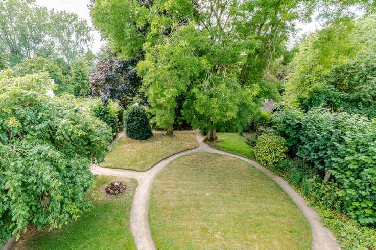 Character home with large garden in Grimbergen