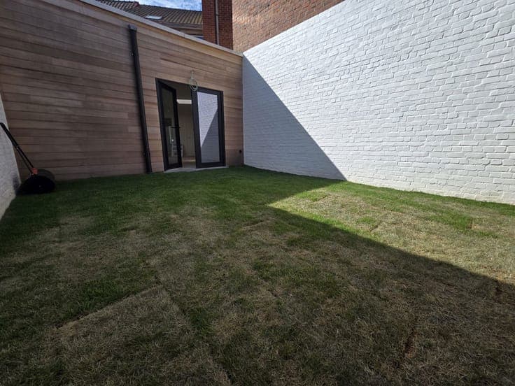 Kloeke en heel ruime instapklare woning!