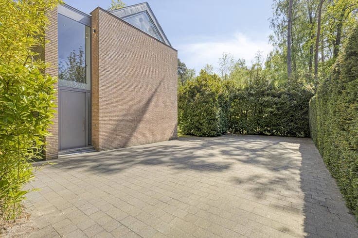 Exclusive villa in Schilde with spacious south-facing garden