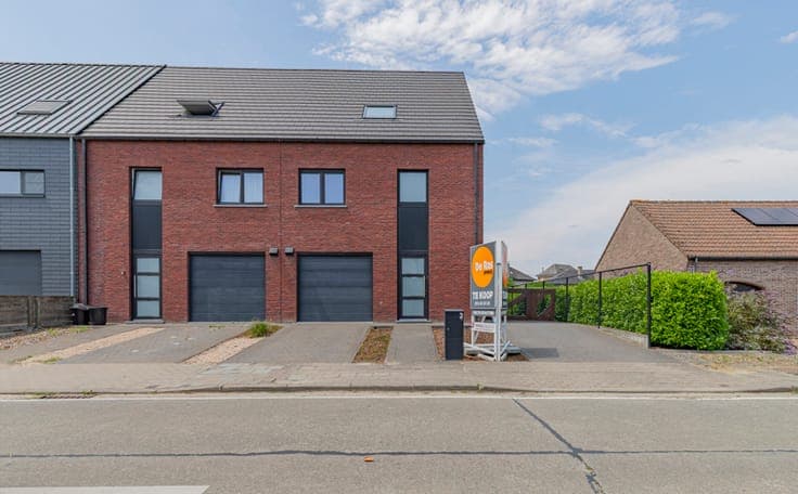 WICHELEN - Recente, perfect instapklare woning met 4 kamers