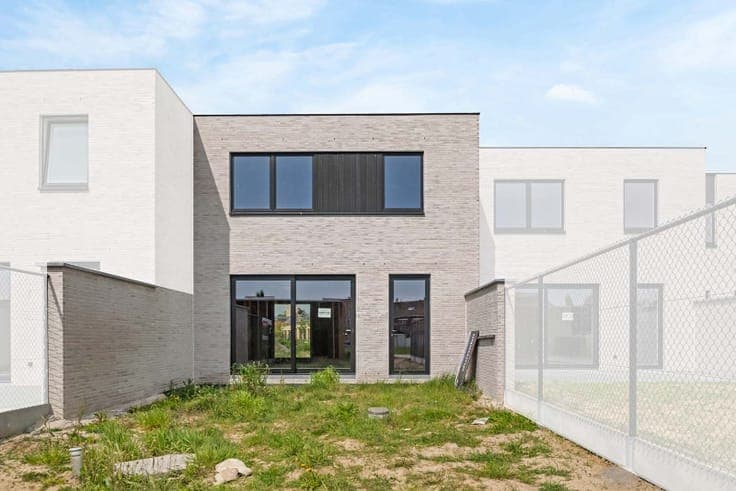 Moderne woning met zuidwestgerichte tuin