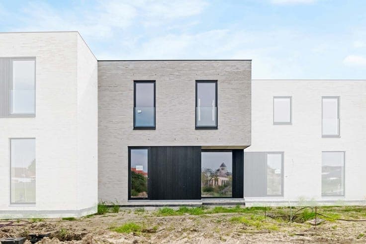 Moderne woning met zuidwestgerichte tuin