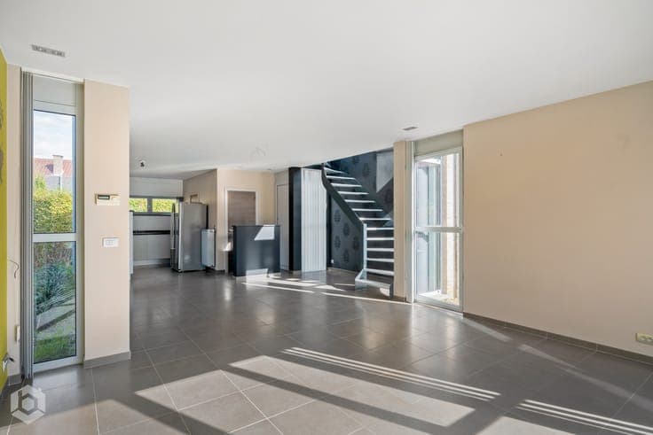 Instapklare woning met 2 slpkrs en ruime tuin te Beerzel