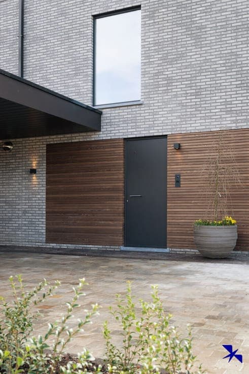 Spacious villa in a prime location in Waasmunster