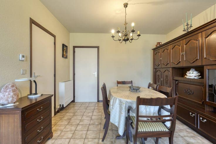 3 bedroom house with garage for sale in Merksem