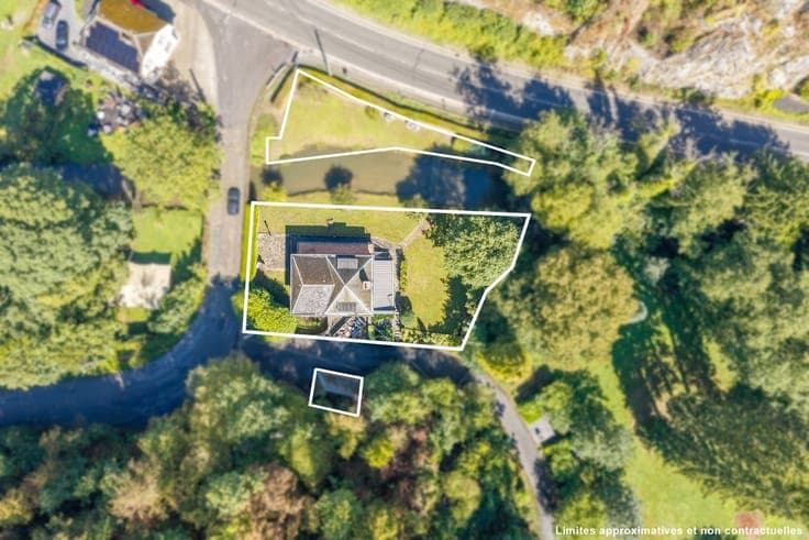 Villa on the banks of the Hoyoux – an exceptional setting