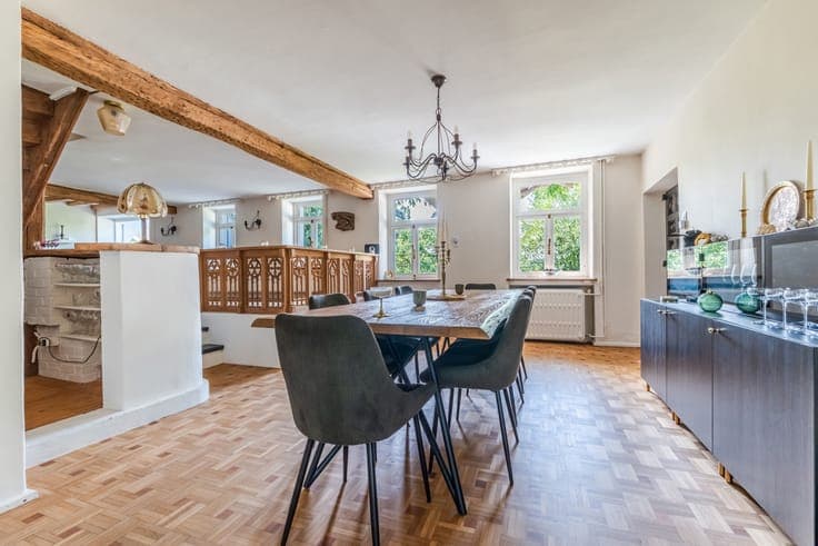 Charming 1815 villa tastefully renovated