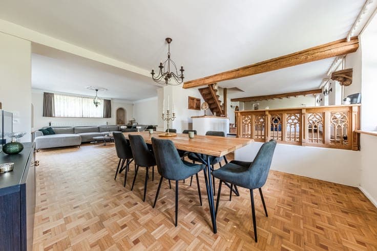 Charming 1815 villa tastefully renovated
