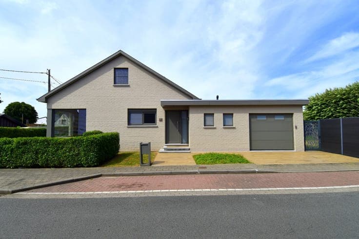 House in Wevelgem