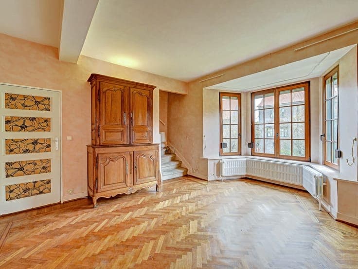 House with West-Facing Garden – Le Clos