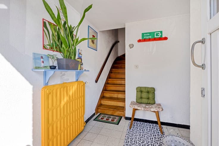 House with 3 bedrooms in a residential area