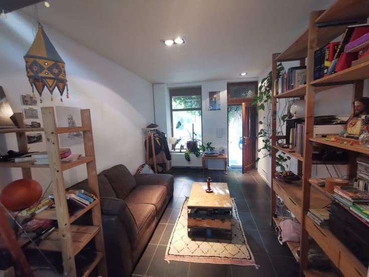 House in green social cul de sac with 3 bedrooms