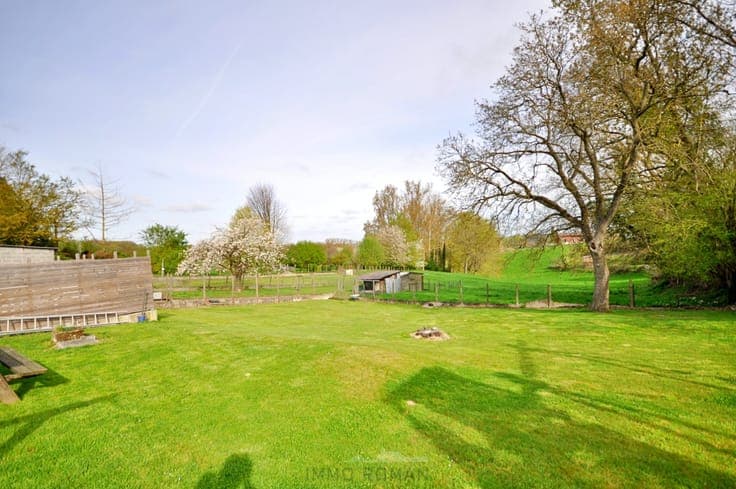 Ruime woning met landelijk zicht nabij de Hotond!