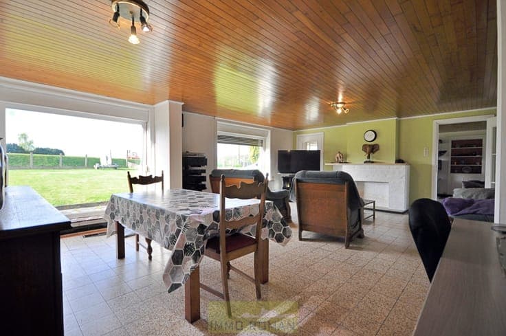 Ruime woning met landelijk zicht nabij de Hotond!