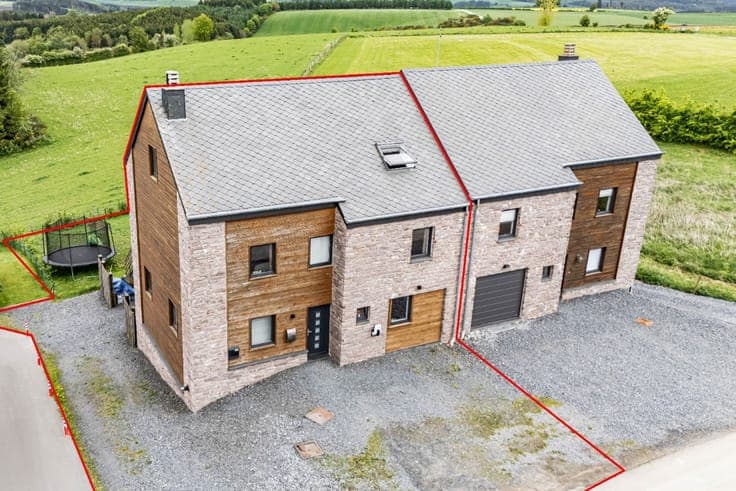 5-bedroom house on 6 ares, EPC B in Moinet