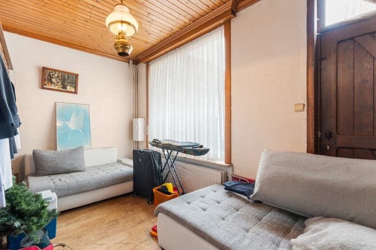 Townhouse with garage in Maldegem centre