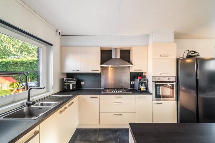Bright family home with garden for sale in Roeselare