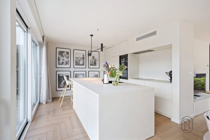 beautifully finished, recent and energy-efficient home