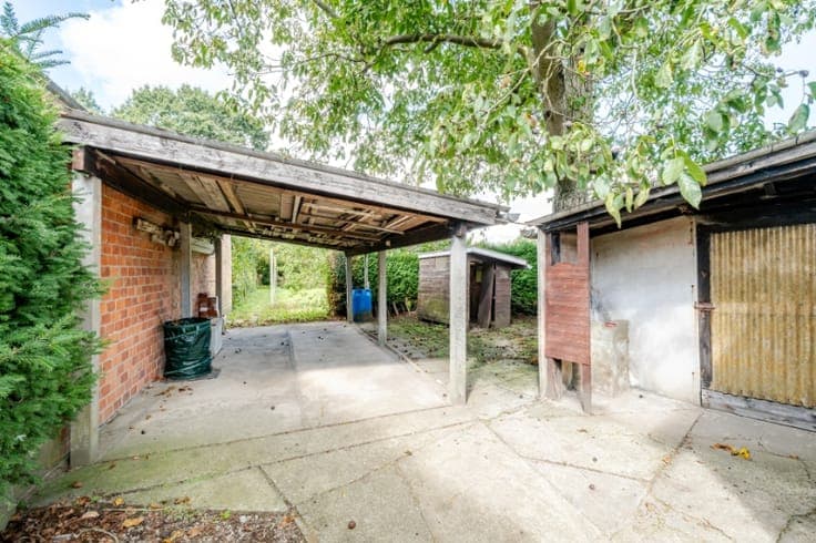 Woning HOB op 774m² grondoppervlak - 4 slpkmrs.