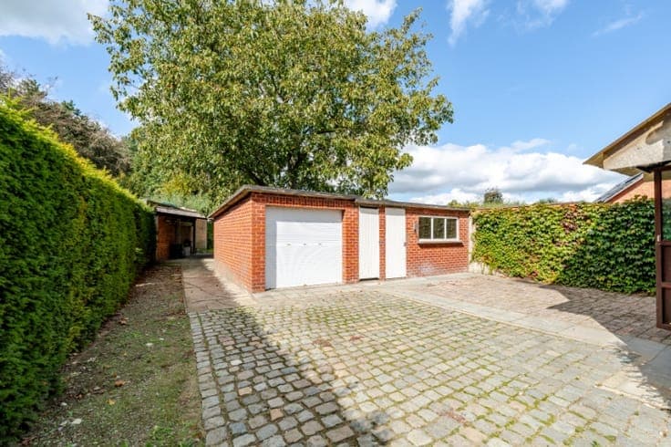 Woning HOB op 774m² grondoppervlak - 4 slpkmrs.