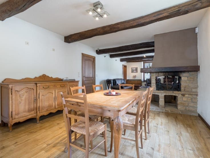 Property Complex - 9-Person Gîte, Apartment and Studio