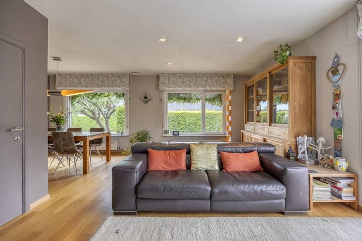 Ready-to-move-in terraced buildings in an ideal location