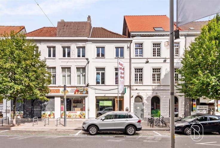 Office & retail space in central Kortrijk